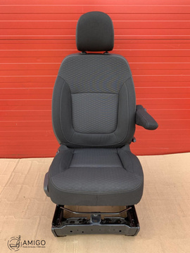 Seat UK driver | EU passenger Renault Trafic Opel Vauxhall Vivaro NV300 Talento | EU passenger